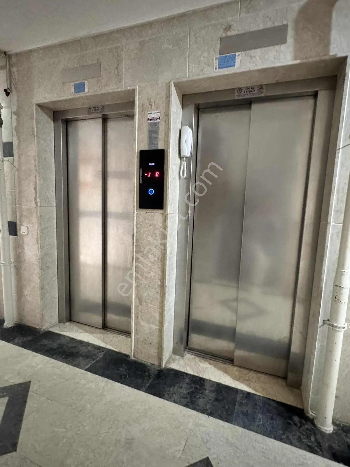 Lara Sahil Bandında Lüks Konforlu Havuzlu Sitede 4+1 Daire — fotoğraf 11