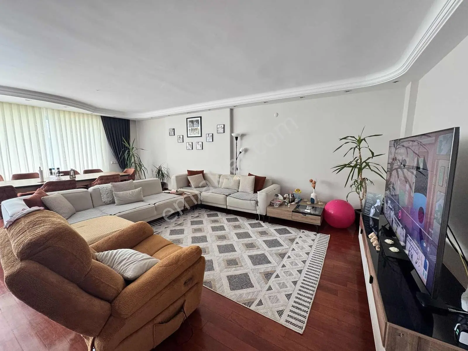 Lara Sahil Bandında Lüks Konforlu Havuzlu Sitede 4+1 Daire — fotoğraf 24