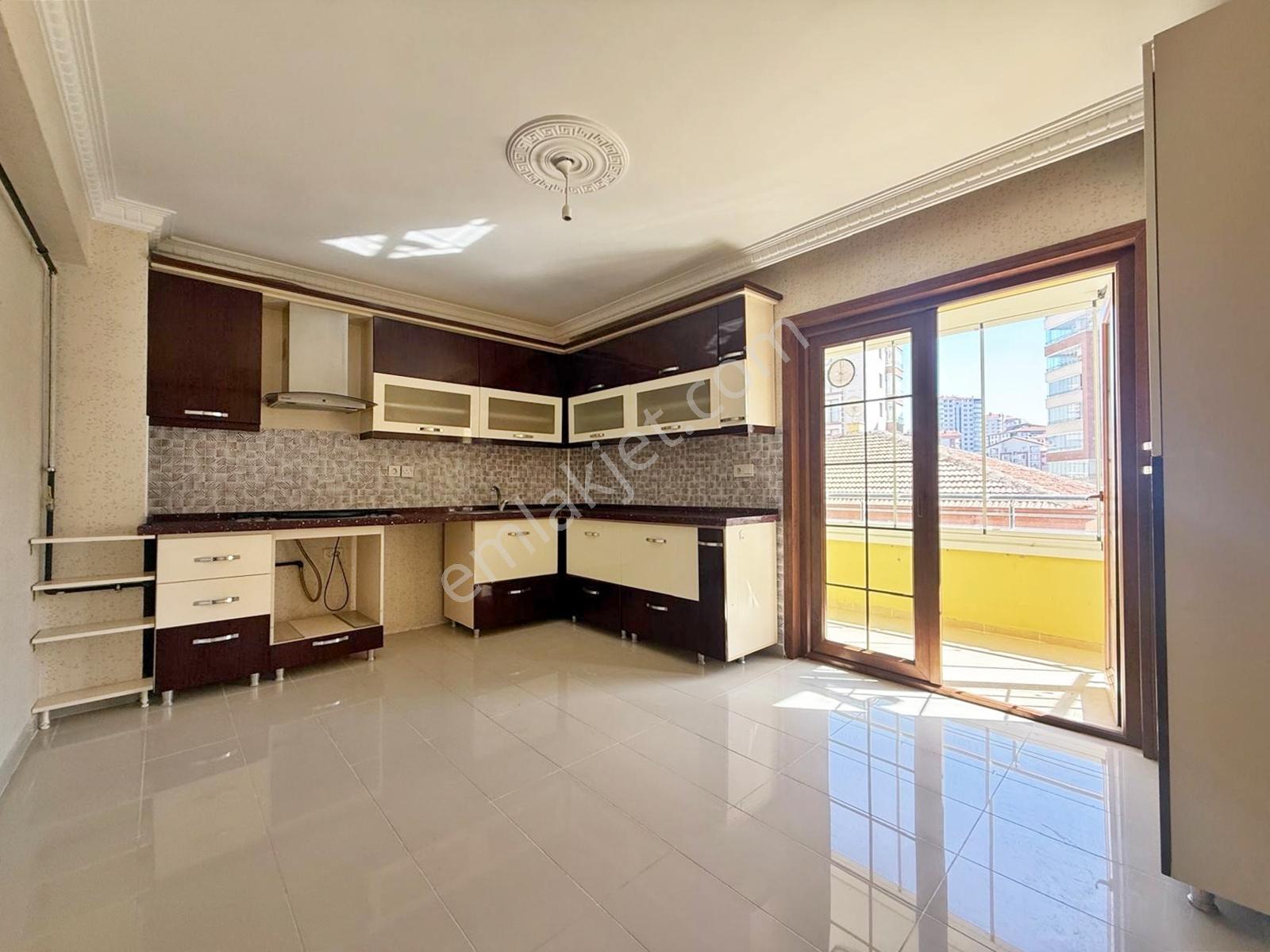 Rota'Dan Pamuklarda Site İçi 2.Kat Teras Balkonlu 145M2 Lüx 3+1!