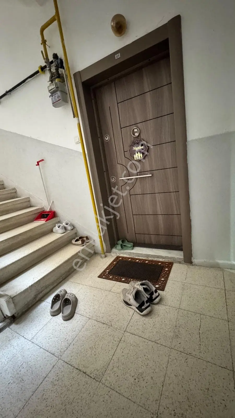 Mükemmel Konumda Özenle Yenilenmiş 3+1 Satılık Daire — fotoğraf 2