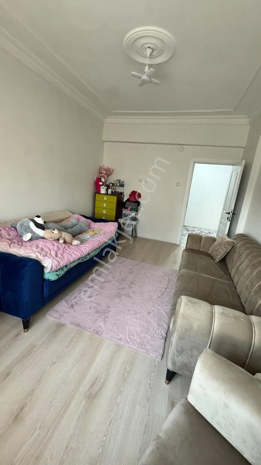 Mükemmel Konumda Özenle Yenilenmiş 3+1 Satılık Daire — fotoğraf 4