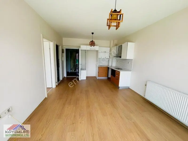 Bornova Park Evlerinde Havuzlu Sitede Satılık 1+1 Daire — fotoğraf 6