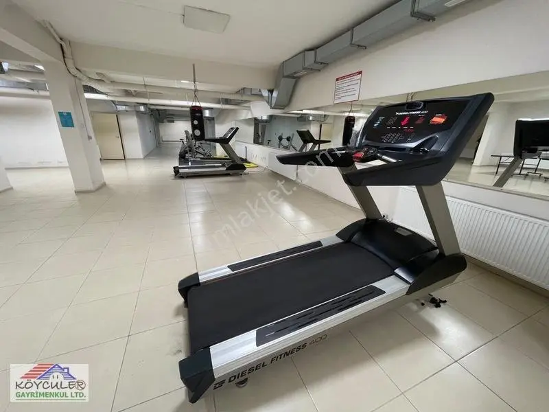 Bornova Park Evlerinde Havuzlu Sitede Satılık 1+1 Daire — fotoğraf 13