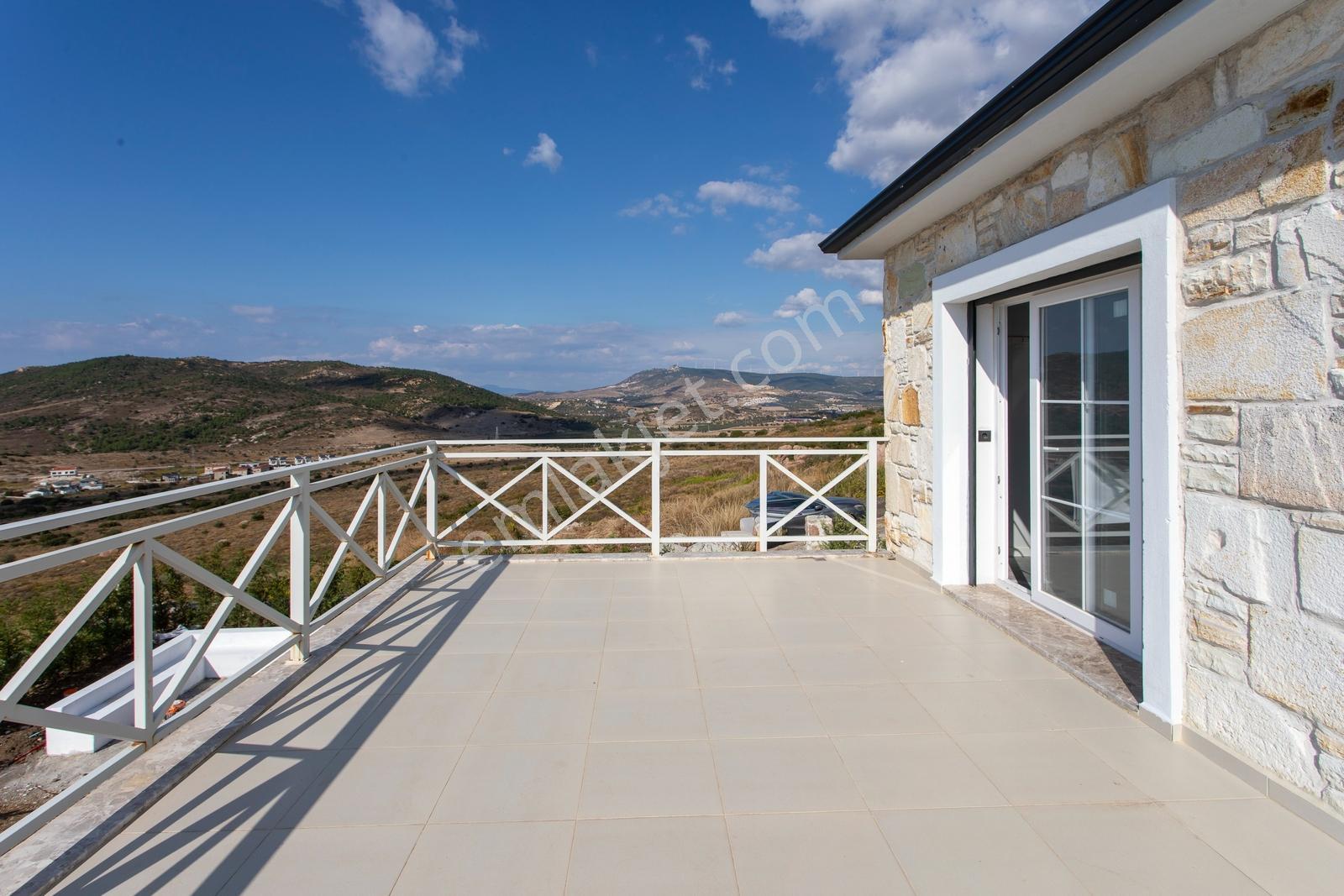 Foçaköy'de Satılık 5+1 Tam Müstakil Havuzlu Villa — fotoğraf 30