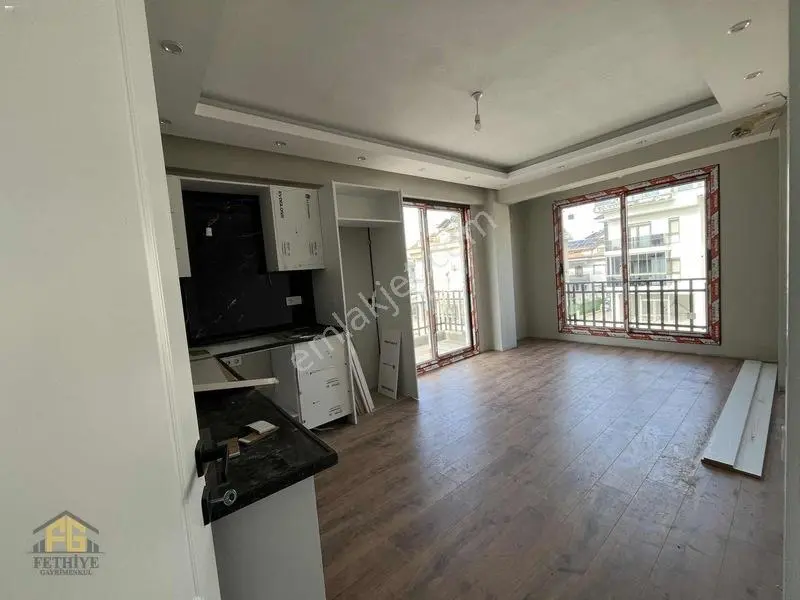 Çamköy Mahallesi Satılık Fırsat Arakat Sıfır Asansörlü 2+1 Daire — fotoğraf 4