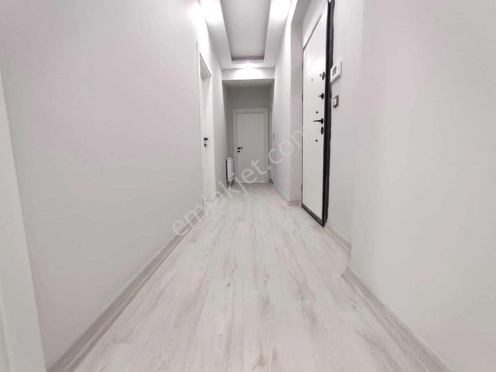 Doradan Edremitte Satılık Sıfır Bina 2+1 Ayrı Mutfak Lüx Daire — fotoğraf 31