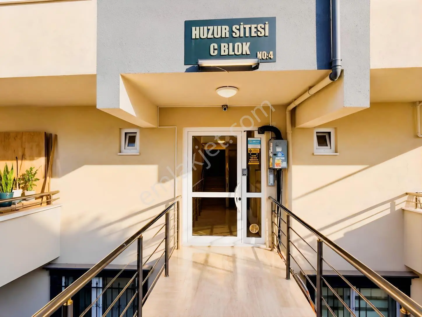 İzmit Boğazova Satılık 3+1 Çatı Dubleks Daire — fotoğraf 2