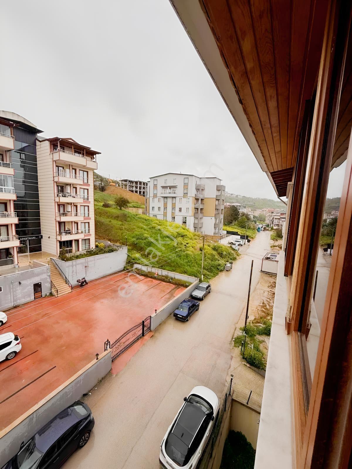 İzmit Boğazova Satılık 3+1 Çatı Dubleks Daire — fotoğraf 11