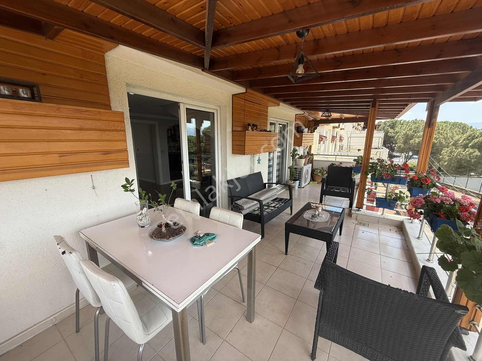 İzmit Plajyolu Satılık 3+1 Geniş Lüks Dubleks Daire — fotoğraf 9