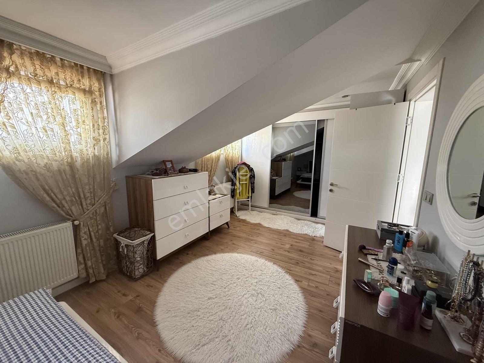 İzmit Plajyolu Satılık 3+1 Geniş Lüks Dubleks Daire — fotoğraf 15