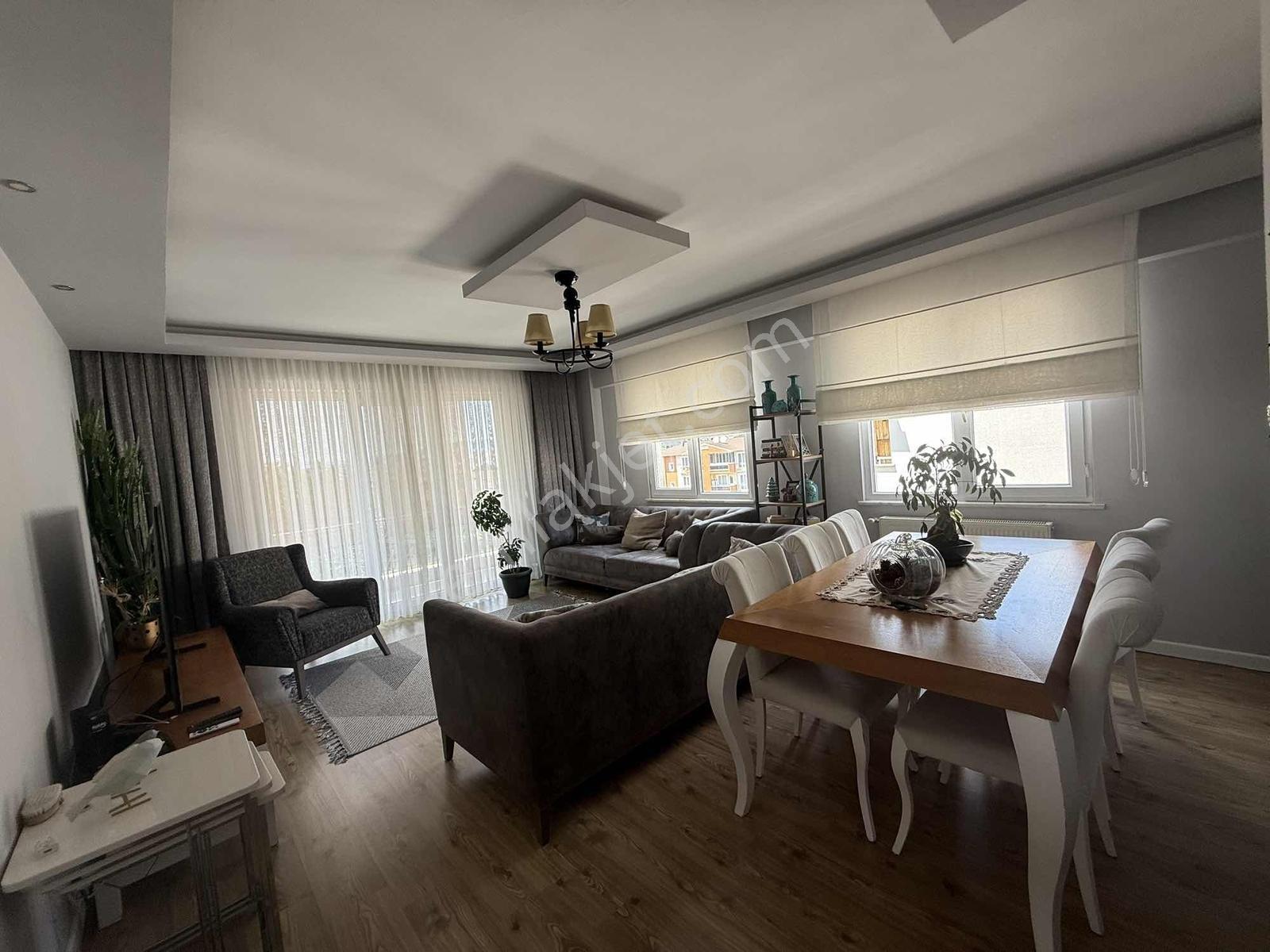 İzmit Plajyolu Satılık 3+1 Geniş Lüks Dubleks Daire — fotoğraf 26