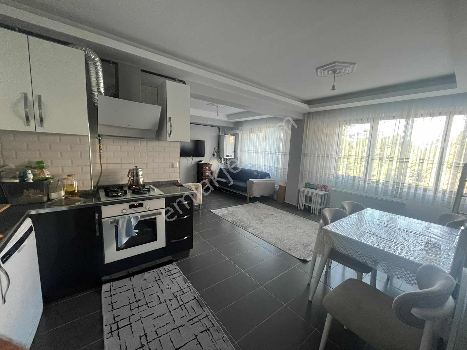 Bimondo'dan Şarhöyük'te Satılık 1+1 Geniş Daire — fotoğraf 3