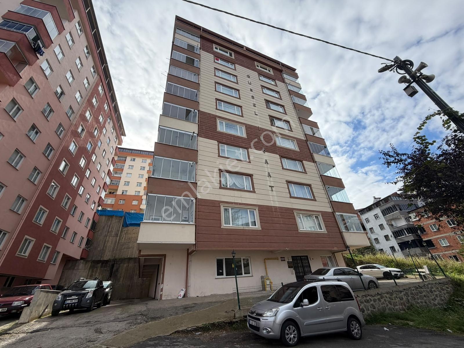 Yomra Sancakta Anayola Yakın Ful Deniz Ve Şehir Manz 3+1 Satılık — fotoğraf 2