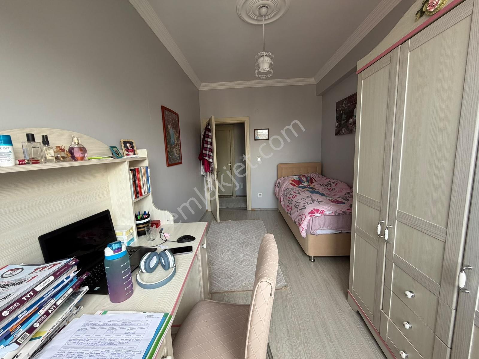Yomra Sancakta Anayola Yakın Ful Deniz Ve Şehir Manz 3+1 Satılık — fotoğraf 13