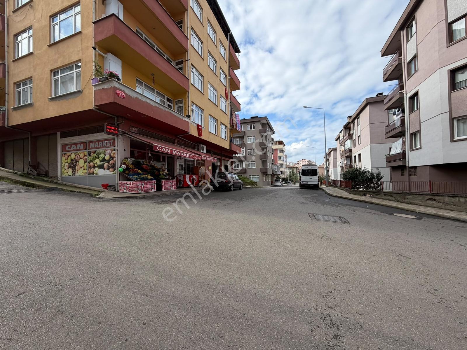 Yomra Sancakta Anayola Yakın Ful Deniz Ve Şehir Manz 3+1 Satılık — fotoğraf 34