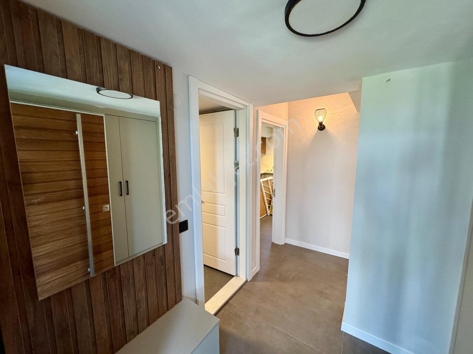 Select'ten Armutalan'da Satılık Bahçeli 4+1 Site İçinde Villa — fotoğraf 6