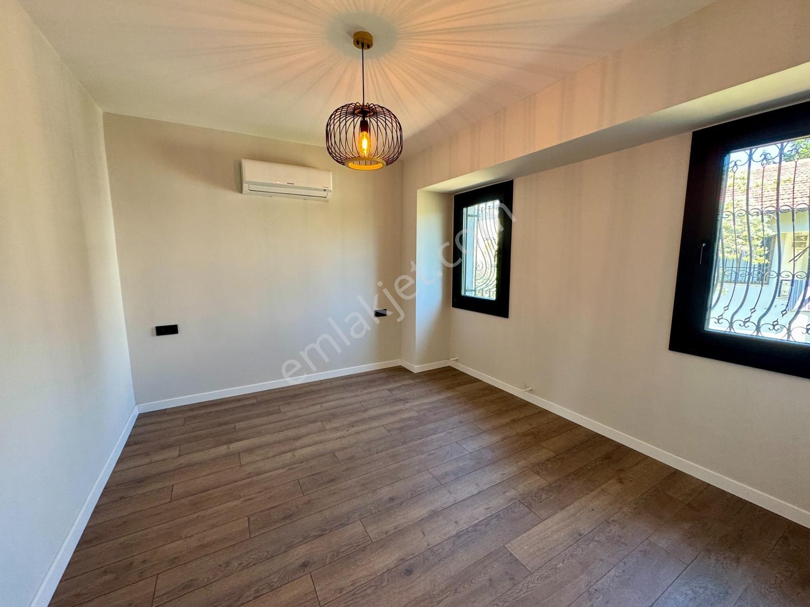 Select'ten Armutalan'da Satılık Bahçeli 4+1 Site İçinde Villa — fotoğraf 15
