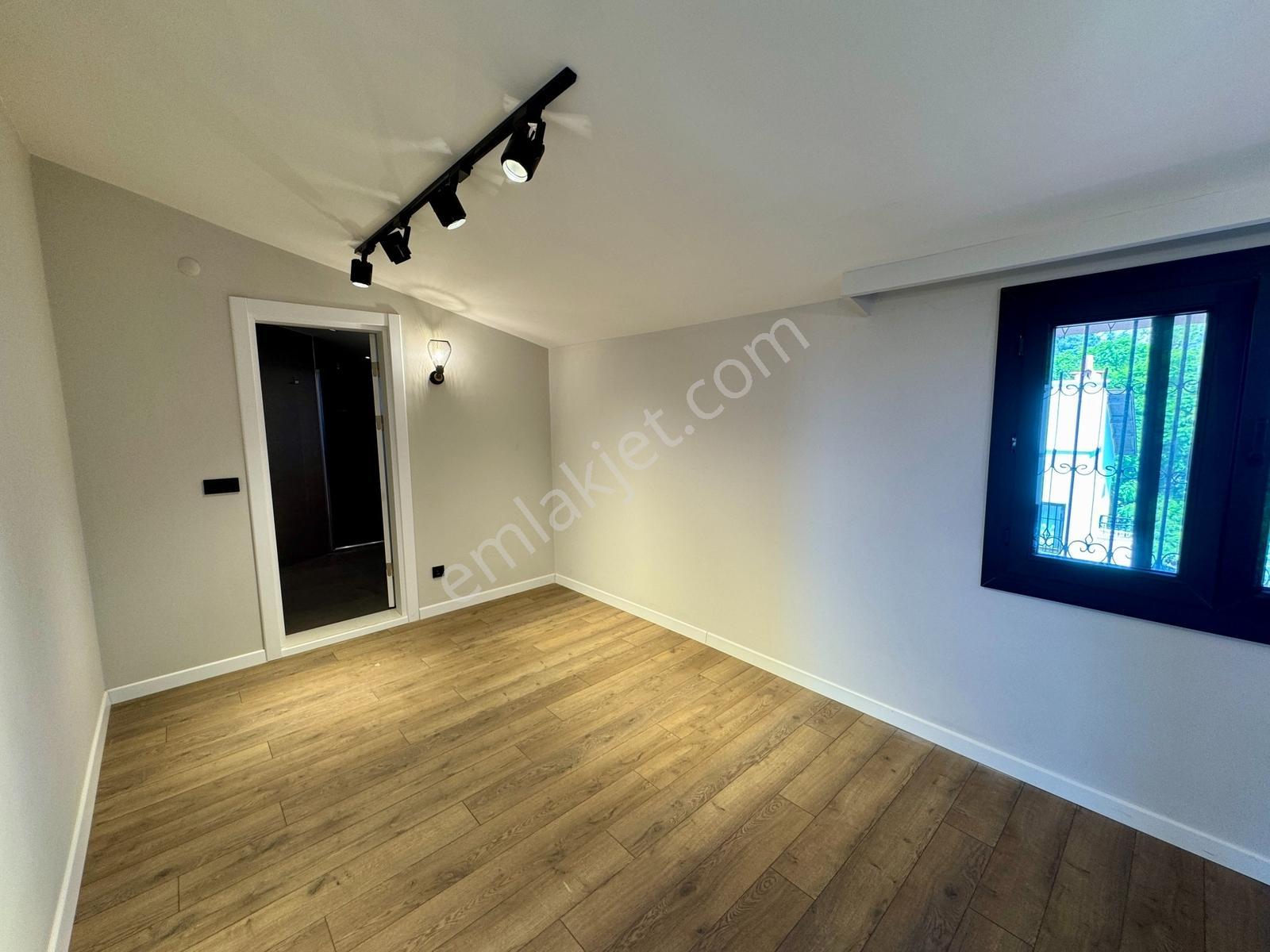 Select'ten Armutalan'da Satılık Bahçeli 4+1 Site İçinde Villa — fotoğraf 26