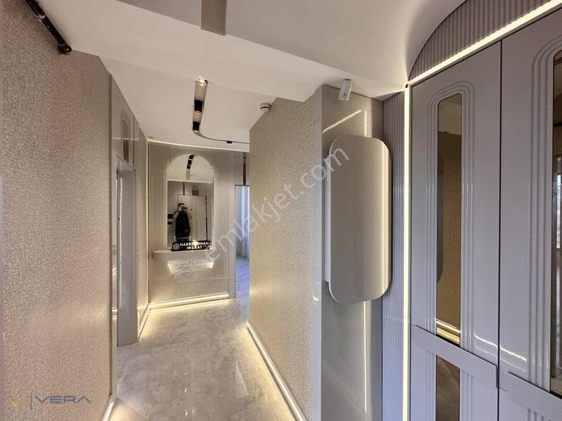 İbnisina Hakkı Orhan`da Satılık Ara Kat Ön Cephe Sıfır 2.5+1 — fotoğraf 13