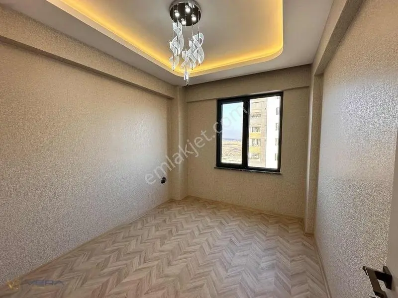 İbnisina Hakkı Orhan`da Satılık Ara Kat Ön Cephe Sıfır 2.5+1 — fotoğraf 14