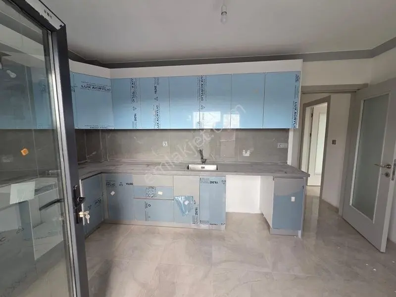 Ara Kat Ön Cephe 3+1 Lüks Daire | Ebeveyn Banyolu للبيع ٣+١ شقة — fotoğraf 8