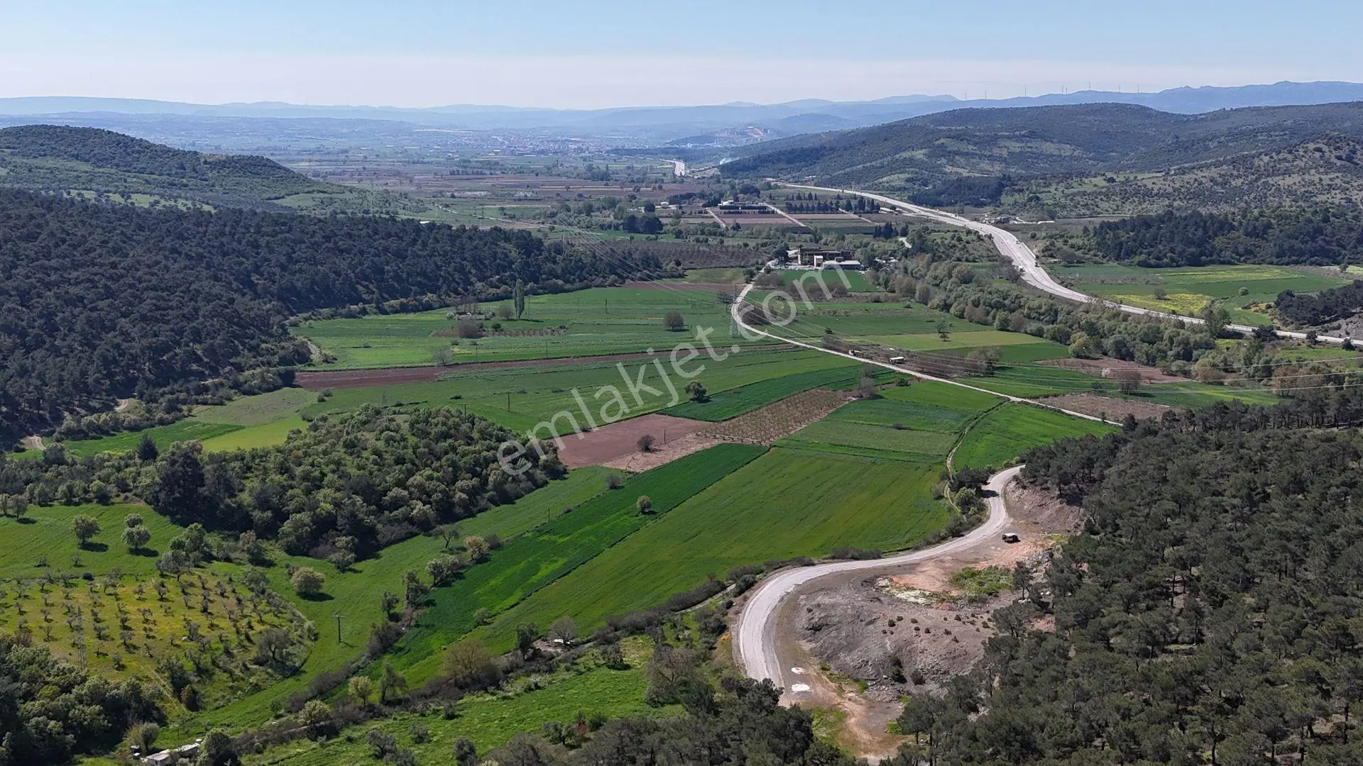 Ezine Köprübaşı Köyü Satılık 8300 M² Doğa Manzaralı Tarla — fotoğraf 6