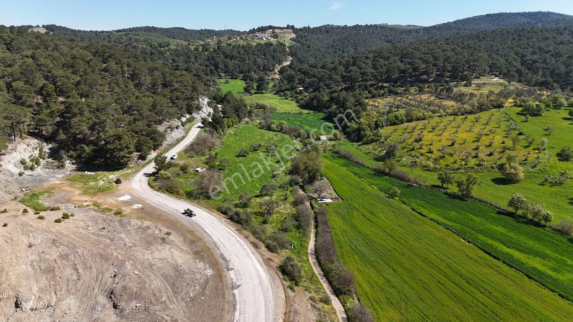 Ezine Köprübaşı Köyü Satılık 8300 M² Doğa Manzaralı Tarla — fotoğraf 18