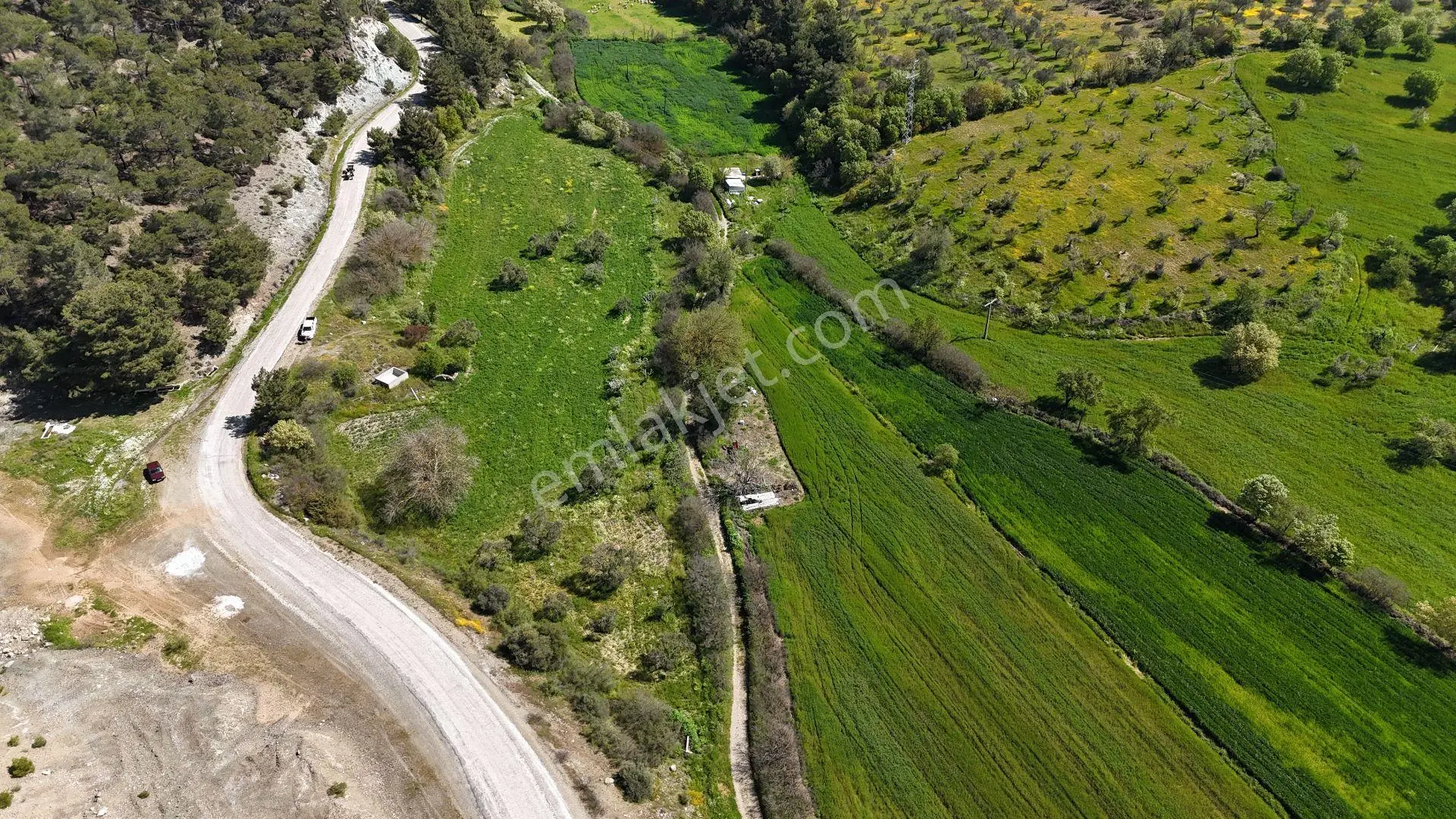 Ezine Köprübaşı Köyü Satılık 8300 M² Doğa Manzaralı Tarla — fotoğraf 23