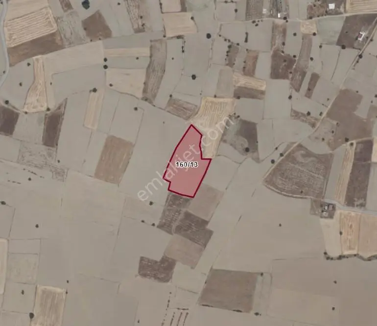 Burdur Bucak Ürkütlü'de Satılık 7210m² Tarla — fotoğraf 2