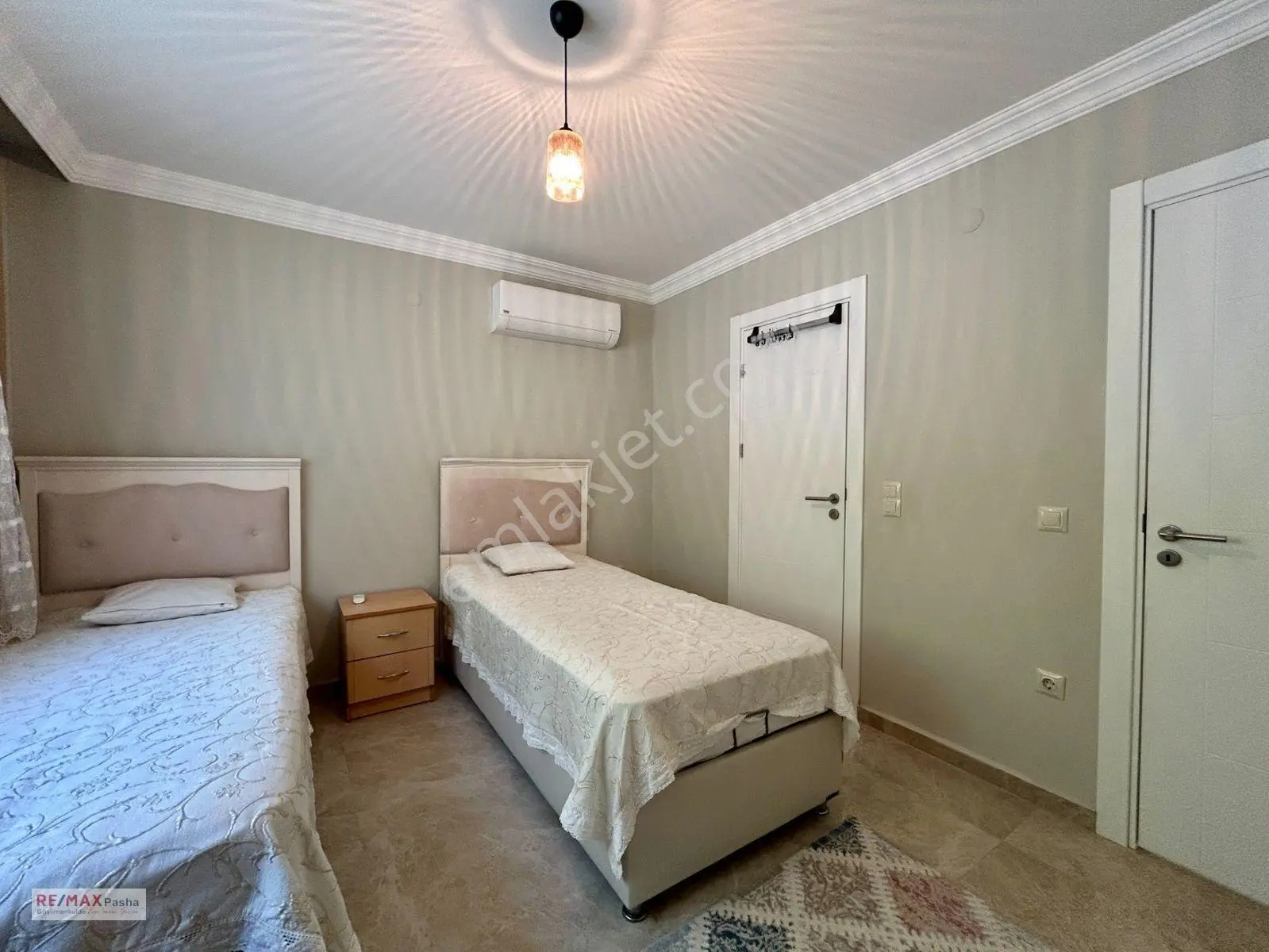 Kuşadası'nda 500 M² Arsa İçerisinde, Özel Havuzlu, Tam Müstakil 4+1 Villa — fotoğraf 19