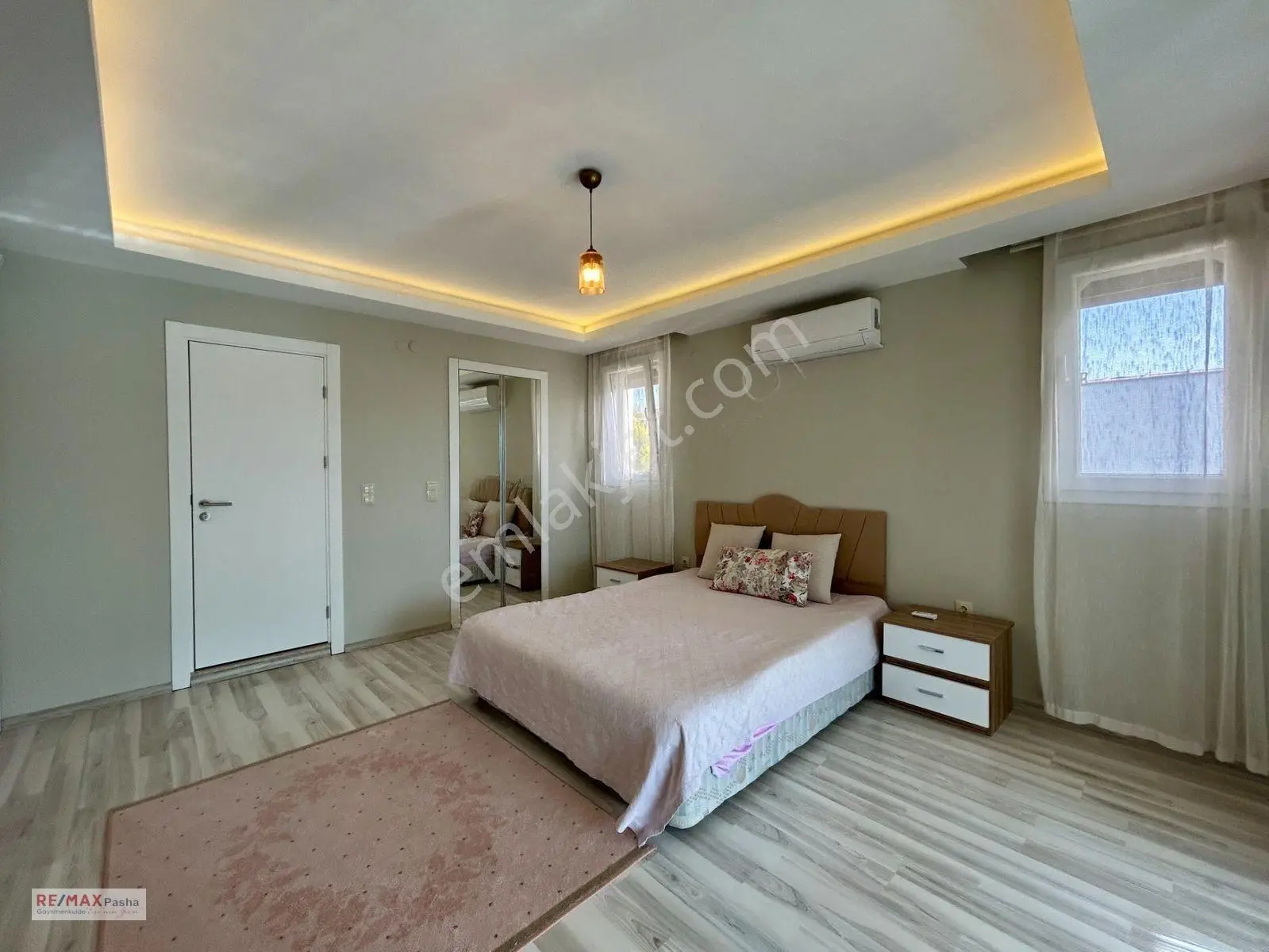Kuşadası'nda 500 M² Arsa İçerisinde, Özel Havuzlu, Tam Müstakil 4+1 Villa — fotoğraf 35