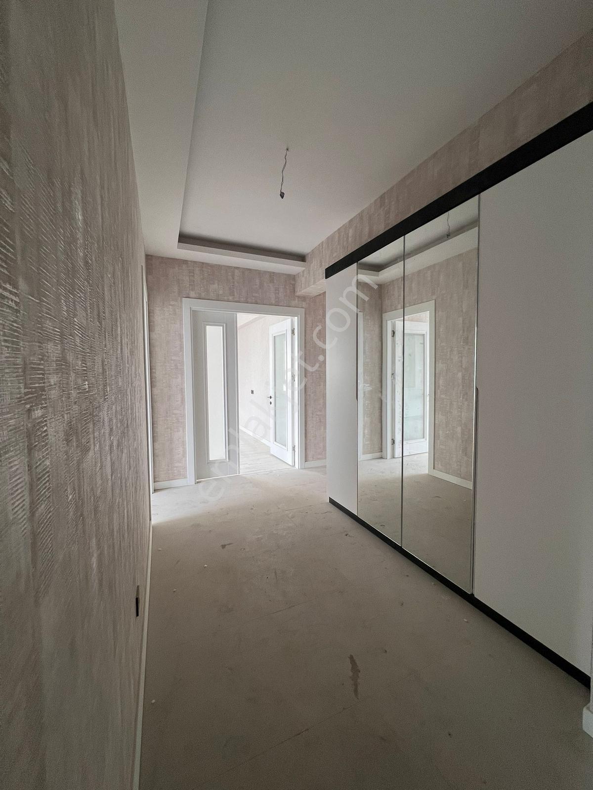 Afyonkarahisar'ın En Prestijli Mahalle'sinde Satılık 4+1 Daire ! — fotoğraf 6