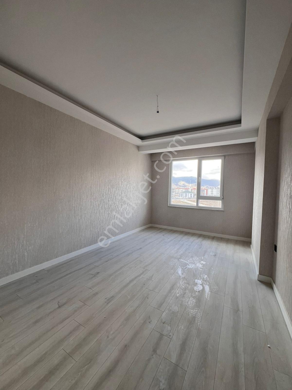 Afyonkarahisar'ın En Prestijli Mahalle'sinde Satılık 4+1 Daire ! — fotoğraf 7