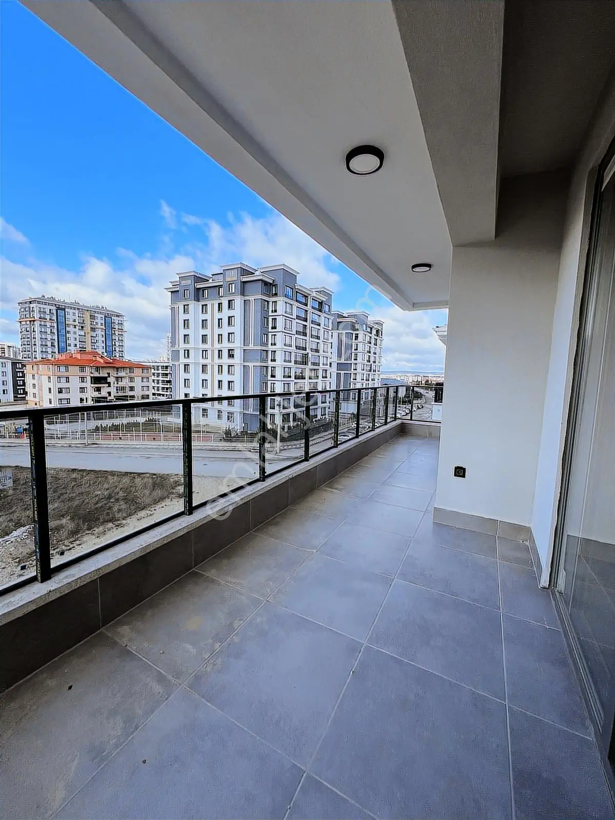 Afyonkarahisar'ın En Prestijli Mahalle'sinde Satılık 4+1 Daire ! — fotoğraf 12