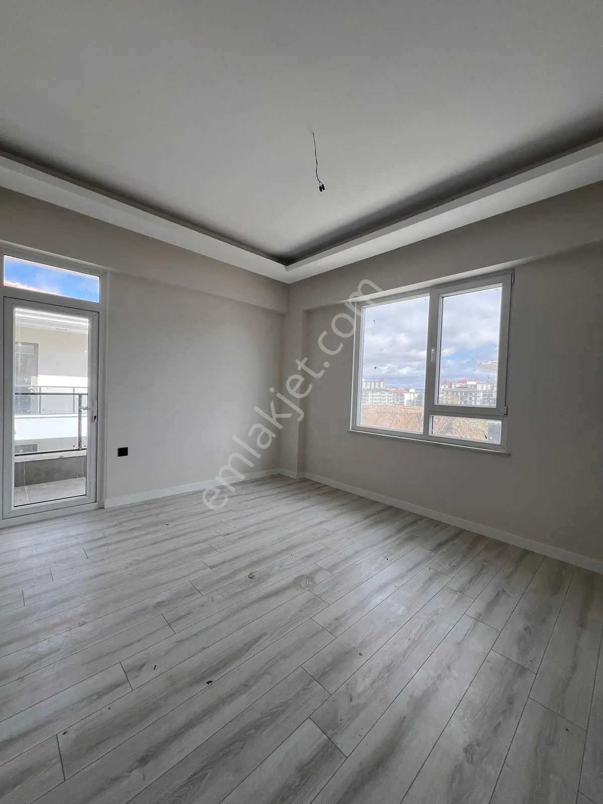 Afyonkarahisar'ın En Prestijli Mahalle'sinde Satılık 4+1 Daire ! — fotoğraf 17