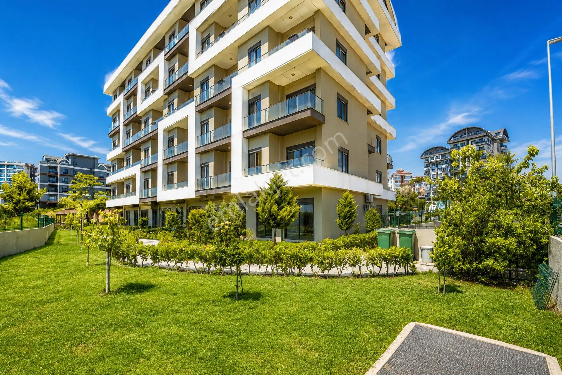 Alanya Avsallar’da Denize Yakın Site İçi Manzaralı 2+1 Dubleks — fotoğraf 5