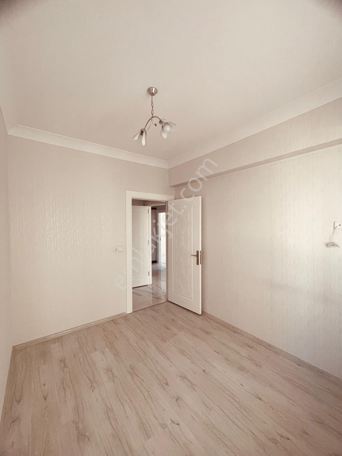 Hadi Gayrimenkluden Yenibeşevle Karakol Arkası Satılık 3+1 Daire — fotoğraf 17