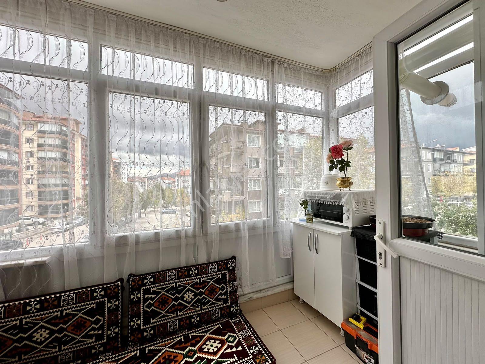 Isparta Davraz Mahallesin'de 3+1 Satılık Daire — fotoğraf 2