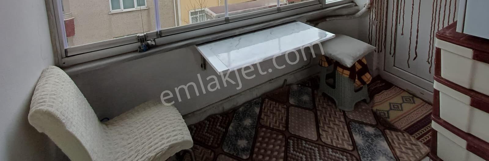Merkez Emlâk Armağan'dan 3+1 4.kat 136 M² İçi Yapılı Daire — fotoğraf 14