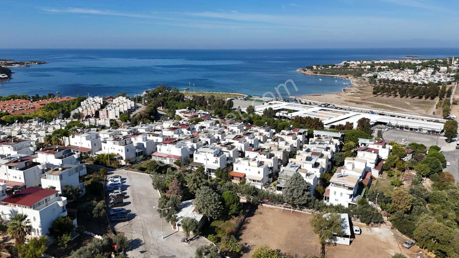 Didim Mavişehirde Güney-batı Cepheli 3 Katlı 3+1 Villa | Balkon — fotoğraf 32