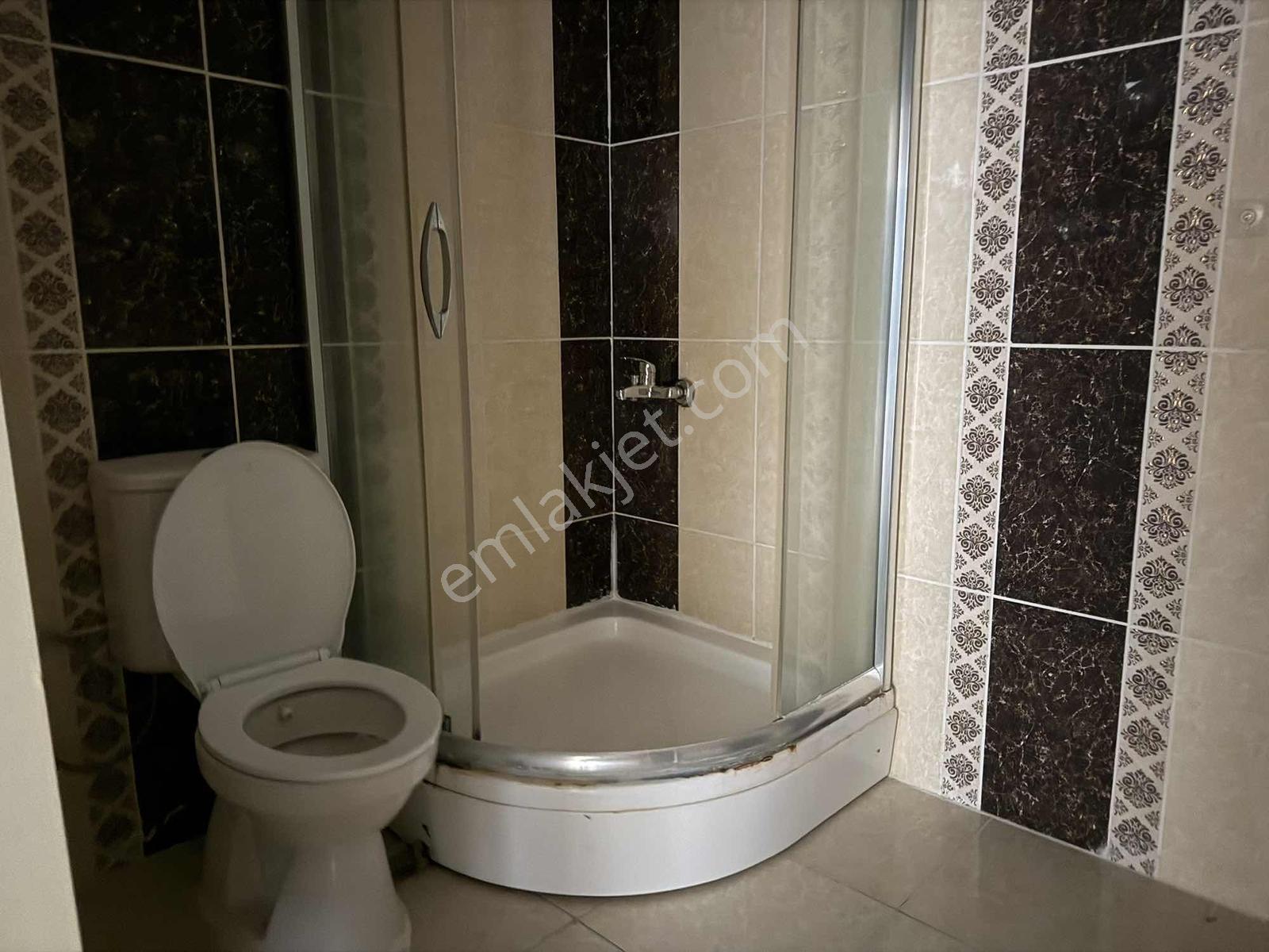 Cumhuriyet Mahallesinde 3+1 1 İnci Kat Daire Asansörlü — fotoğraf 28