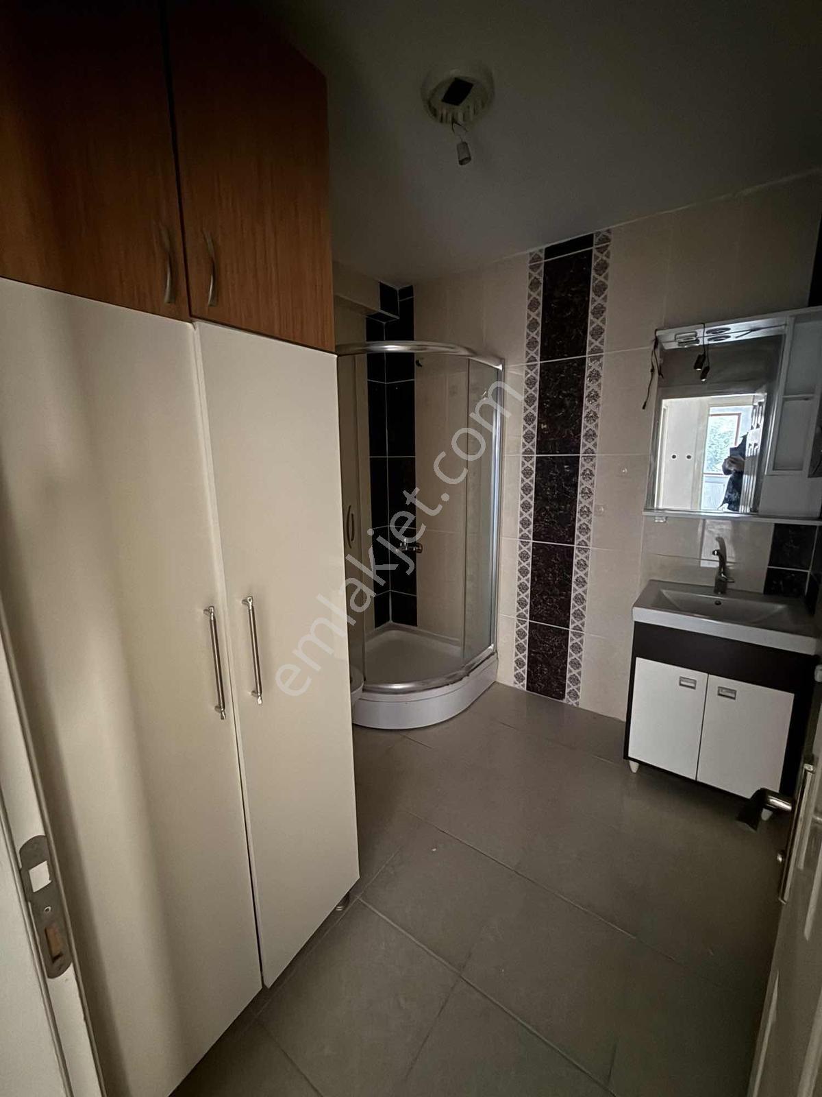 Cumhuriyet Mahallesinde 3+1 1 İnci Kat Daire Asansörlü — fotoğraf 30
