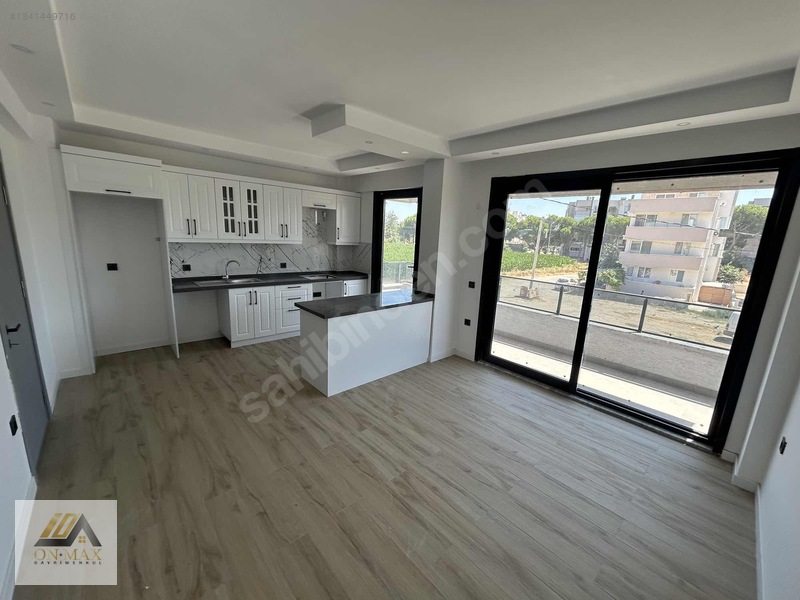 Onmax Bahçelievler' Satılık Önü Açık Ferah 1+1 Daire — fotoğraf 2