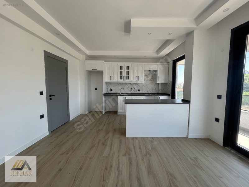 Onmax Bahçelievler' Satılık Önü Açık Ferah 1+1 Daire — fotoğraf 6