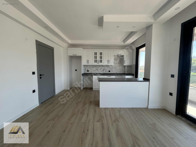 Onmax Bahçelievler' Satılık Önü Açık Ferah 1+1 Daire — fotoğraf 7
