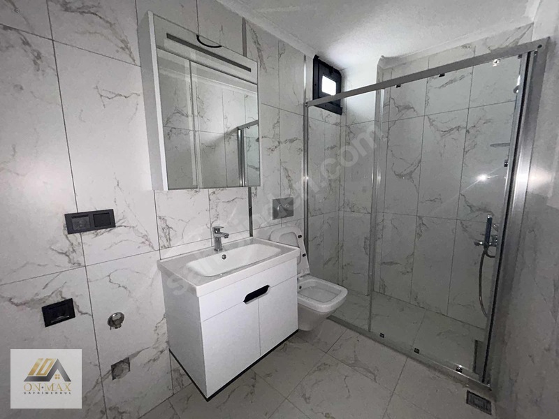 Onmax Bahçelievler' Satılık Önü Açık Ferah 1+1 Daire — fotoğraf 21