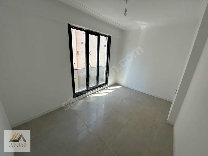 Onmax Bahçelievler' Satılık Önü Açık Ferah 1+1 Daire — fotoğraf 26