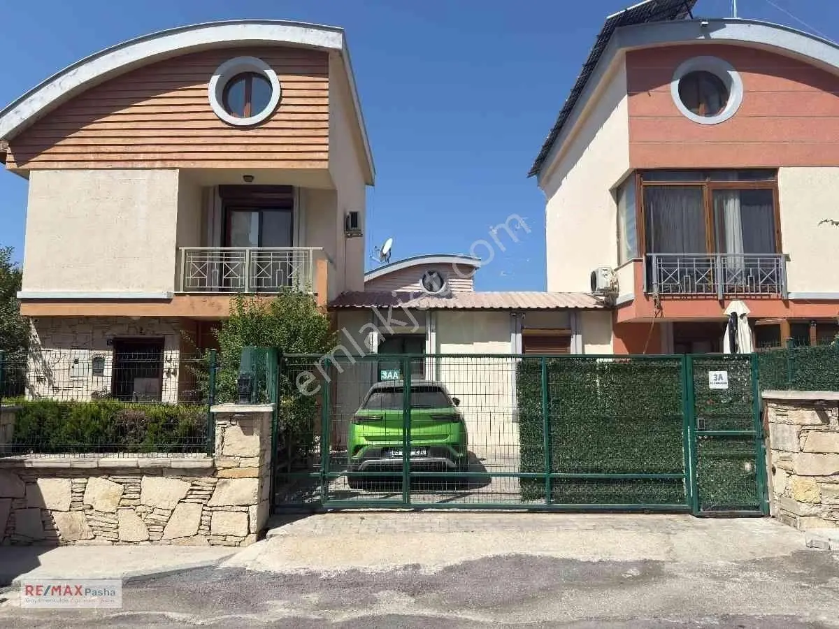 Kuşadası Marına Bölgesi, Raınbow Vıllaları'nda 6+1 - Denız Manzaralı, Bahçeli & Havuzlu Villa — fotoğraf 5