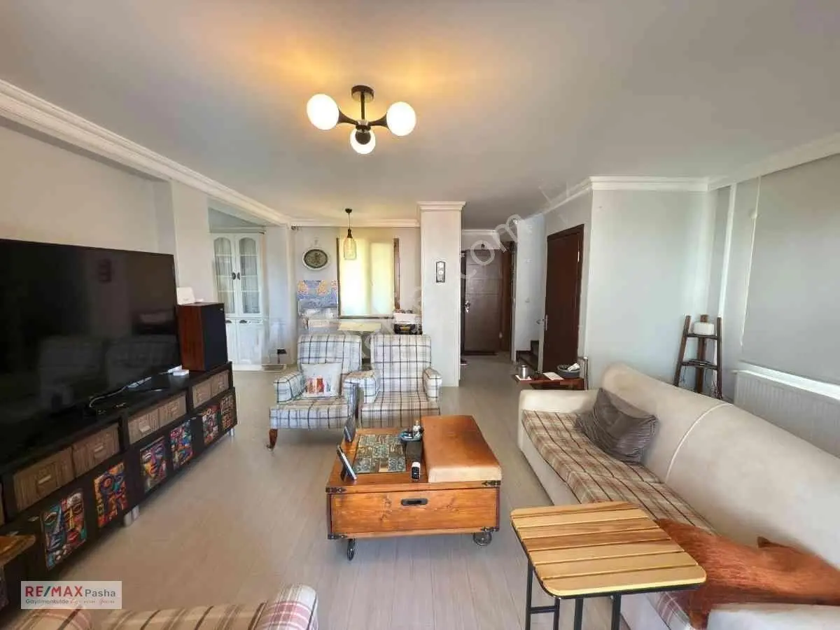 Kuşadası Marına Bölgesi, Raınbow Vıllaları'nda 6+1 - Denız Manzaralı, Bahçeli & Havuzlu Villa — fotoğraf 15