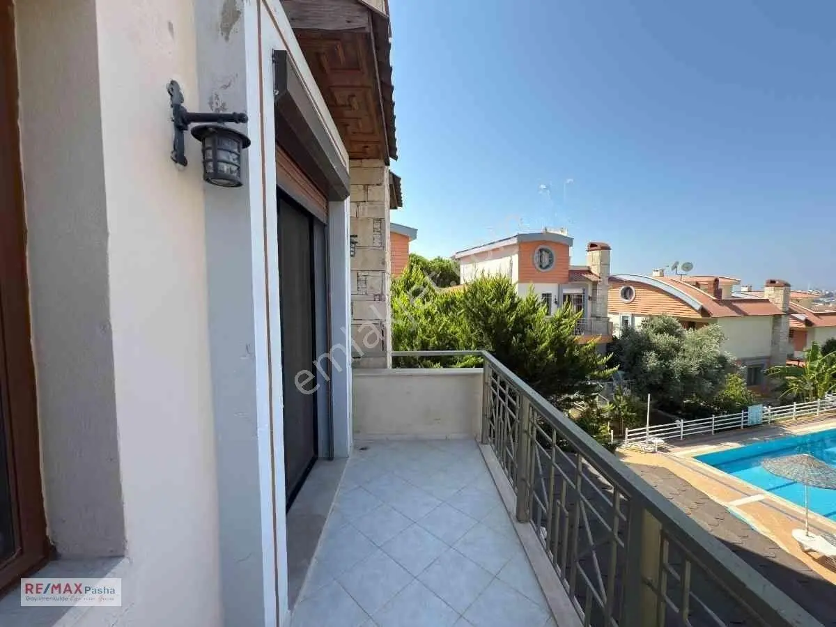 Kuşadası Marına Bölgesi, Raınbow Vıllaları'nda 6+1 - Denız Manzaralı, Bahçeli & Havuzlu Villa — fotoğraf 25